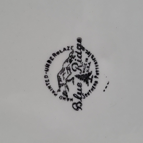 BLUE RIDGE SOUTHERN POTTERIES DINNER PLATE - Picture 3 of 3